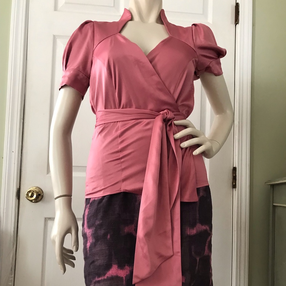 Dusty pink Balloon sleeve wrap tup, deep v neck silky fabric.